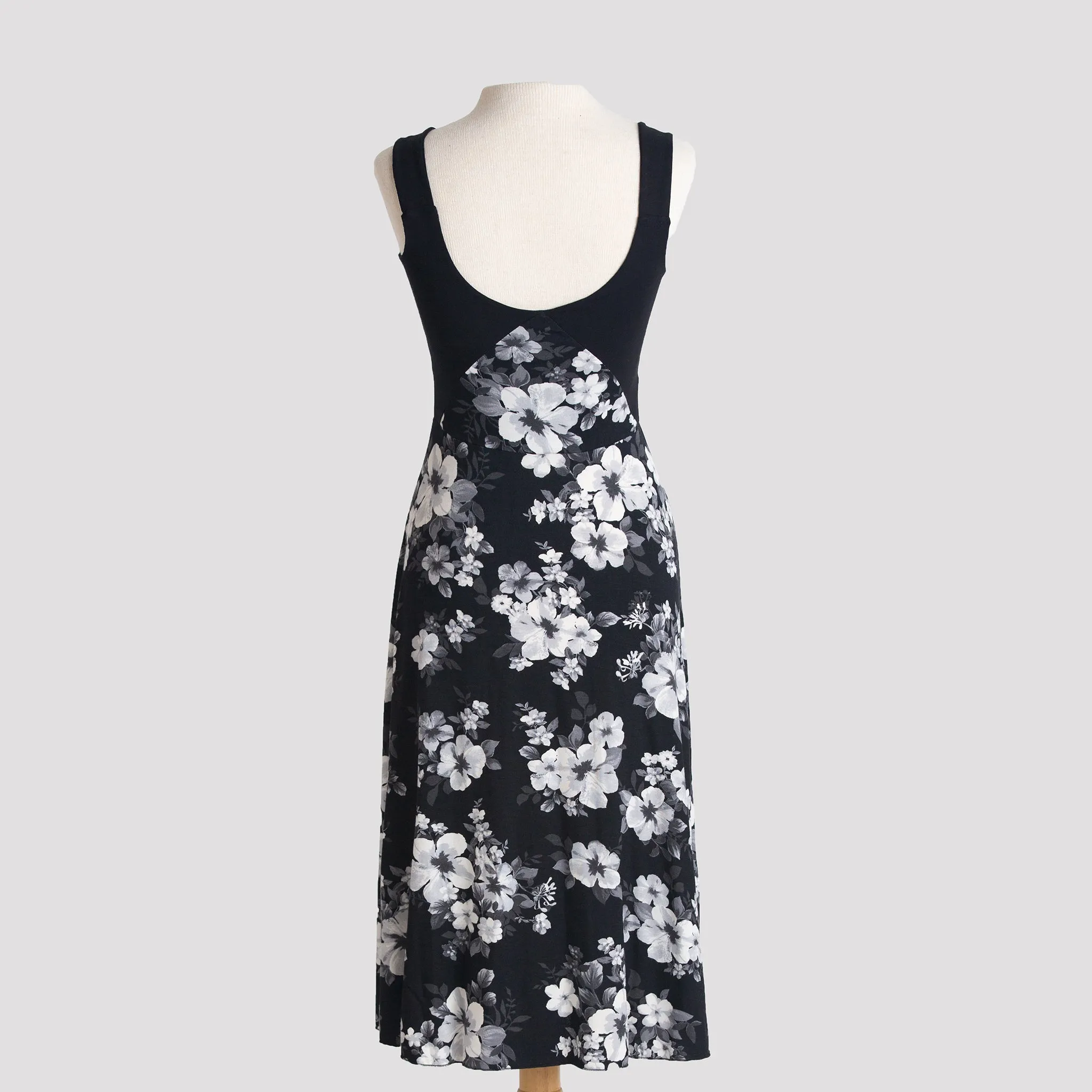 Ailana Dress