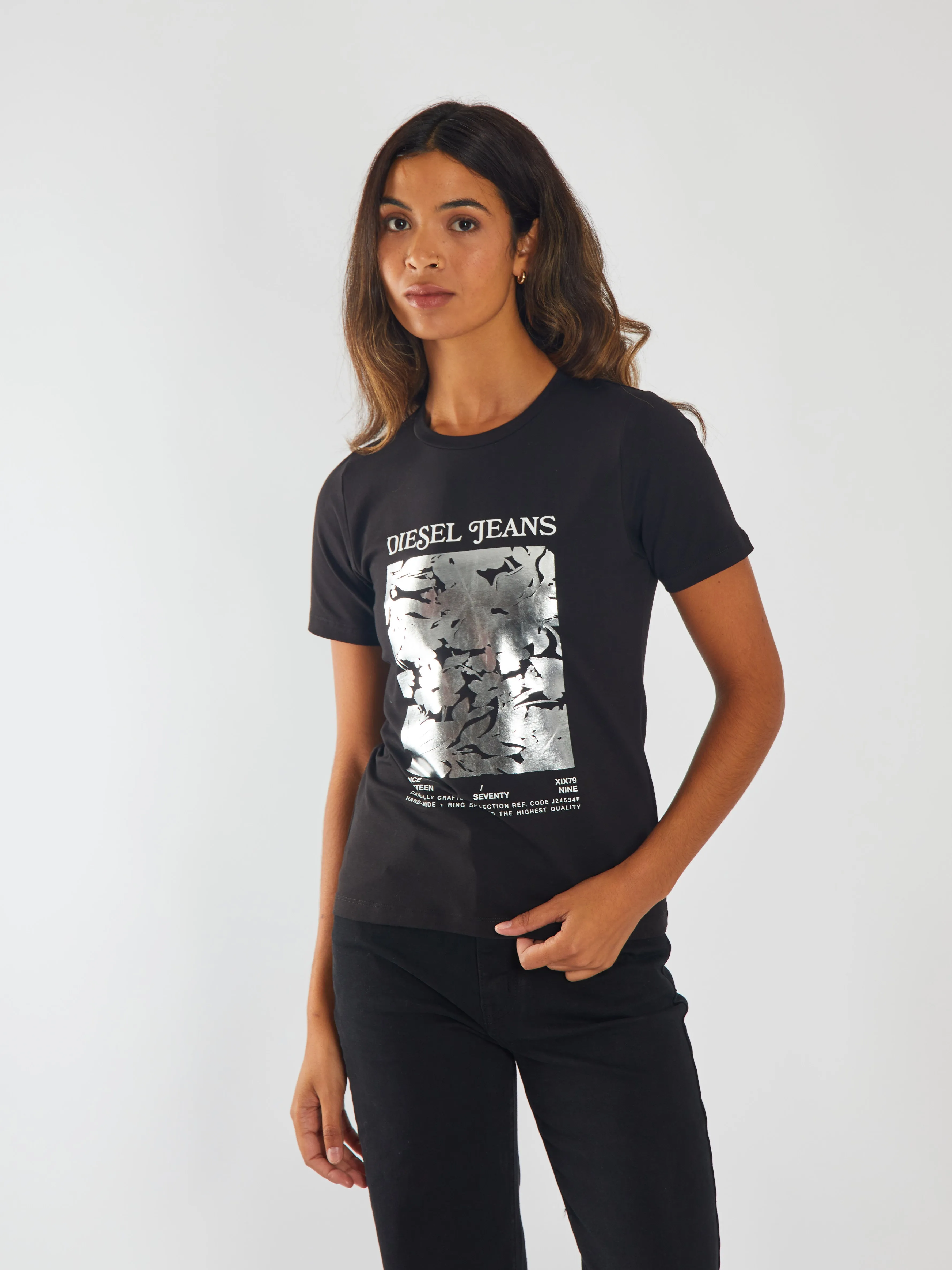 Muriel Tee Black