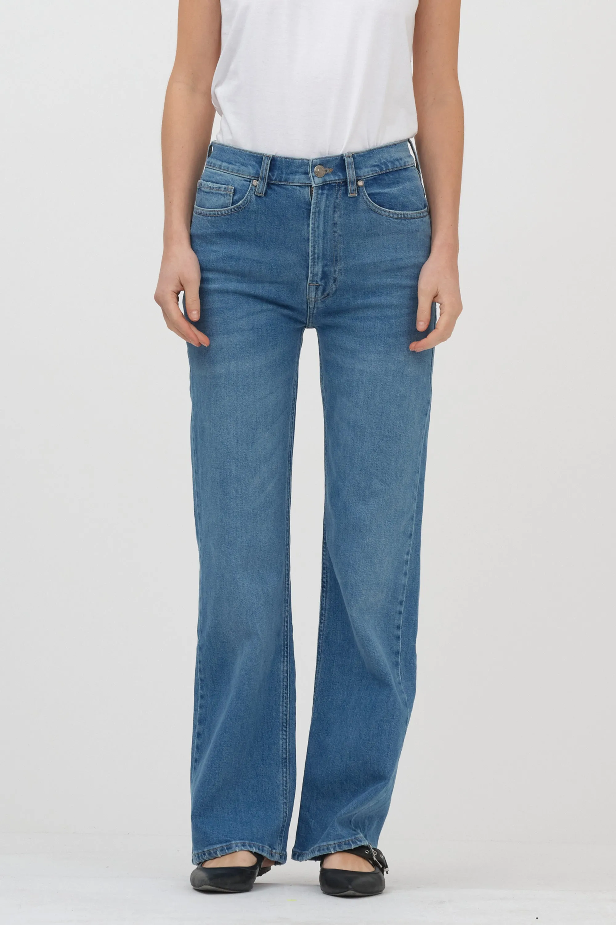 TD Brown Straight Jeans Hong Kong