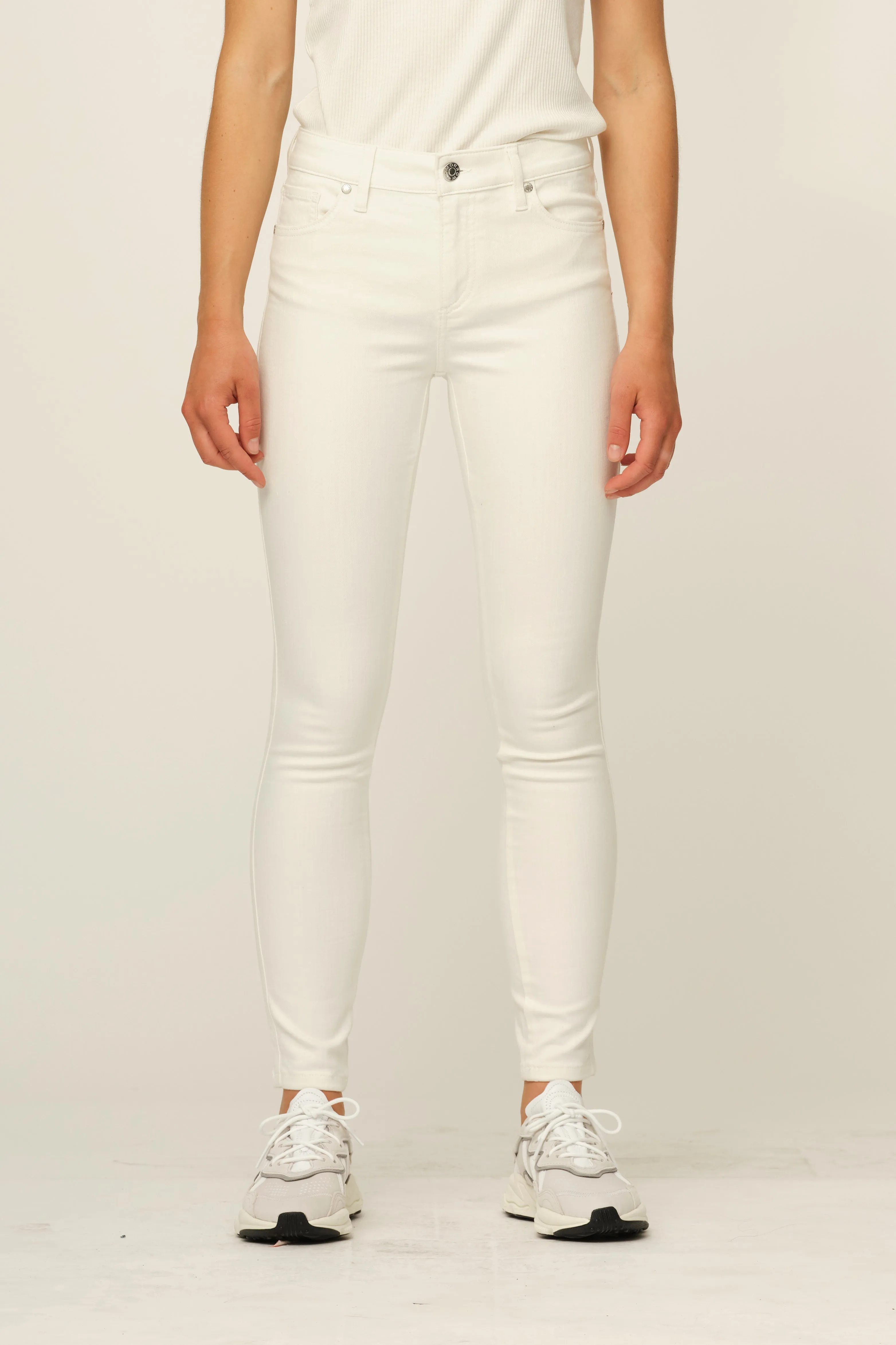 TD Dylan Jeans Wash Ecru - Ecru